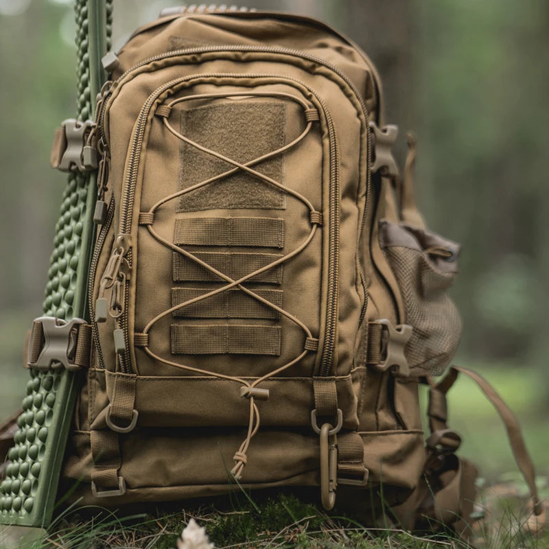 LQARMY Outdoor Tactical Backpack Large Capacity for Hiking and Travel