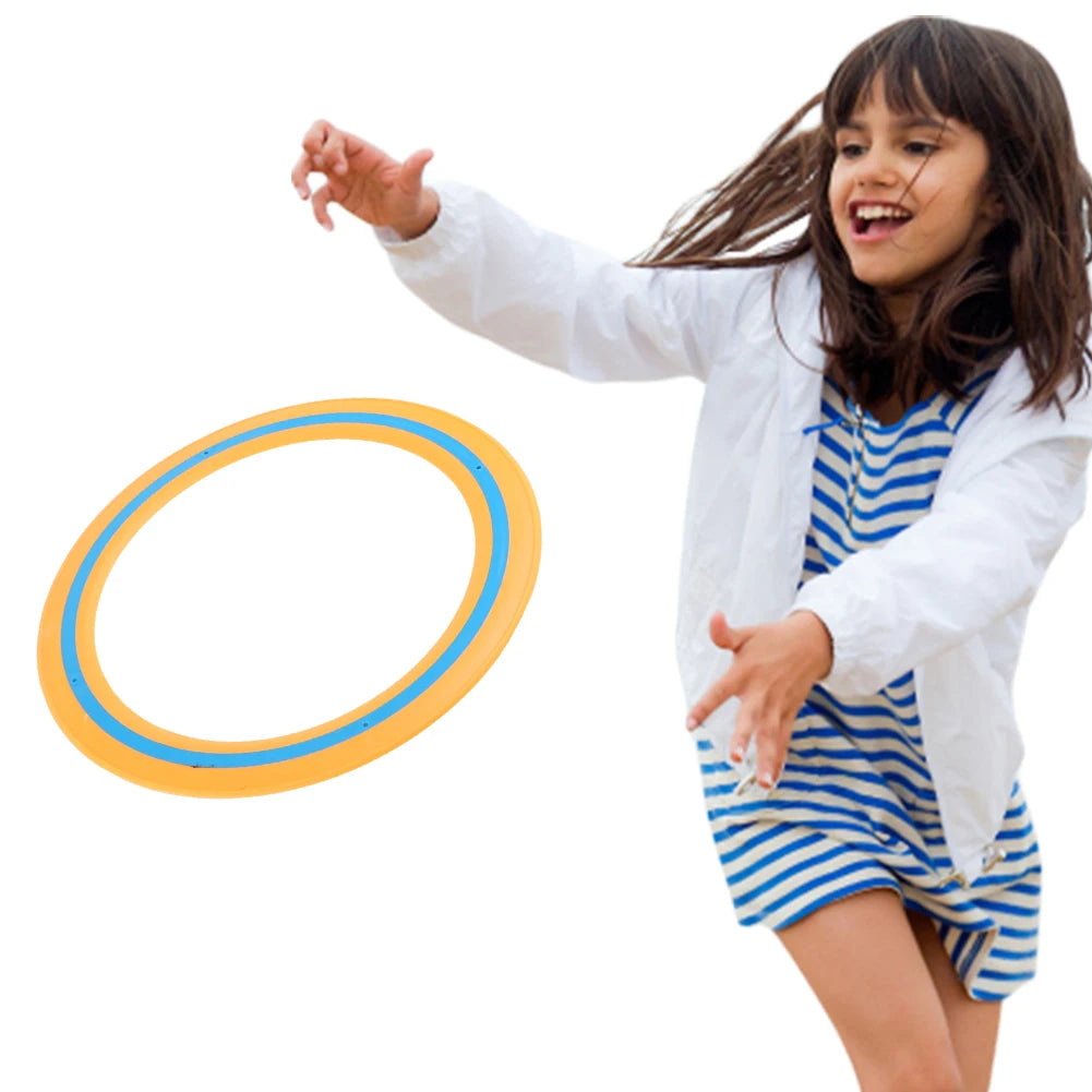 Portable Plastic Flying Disc for Beach and Backyard Play