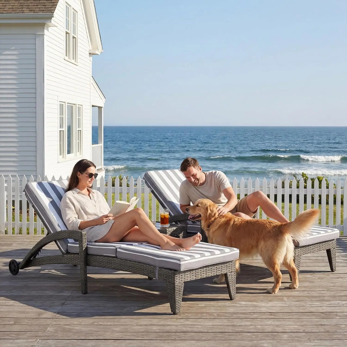 Adjustable Upholstered Chaise Lounge Set With Wicker Chairs