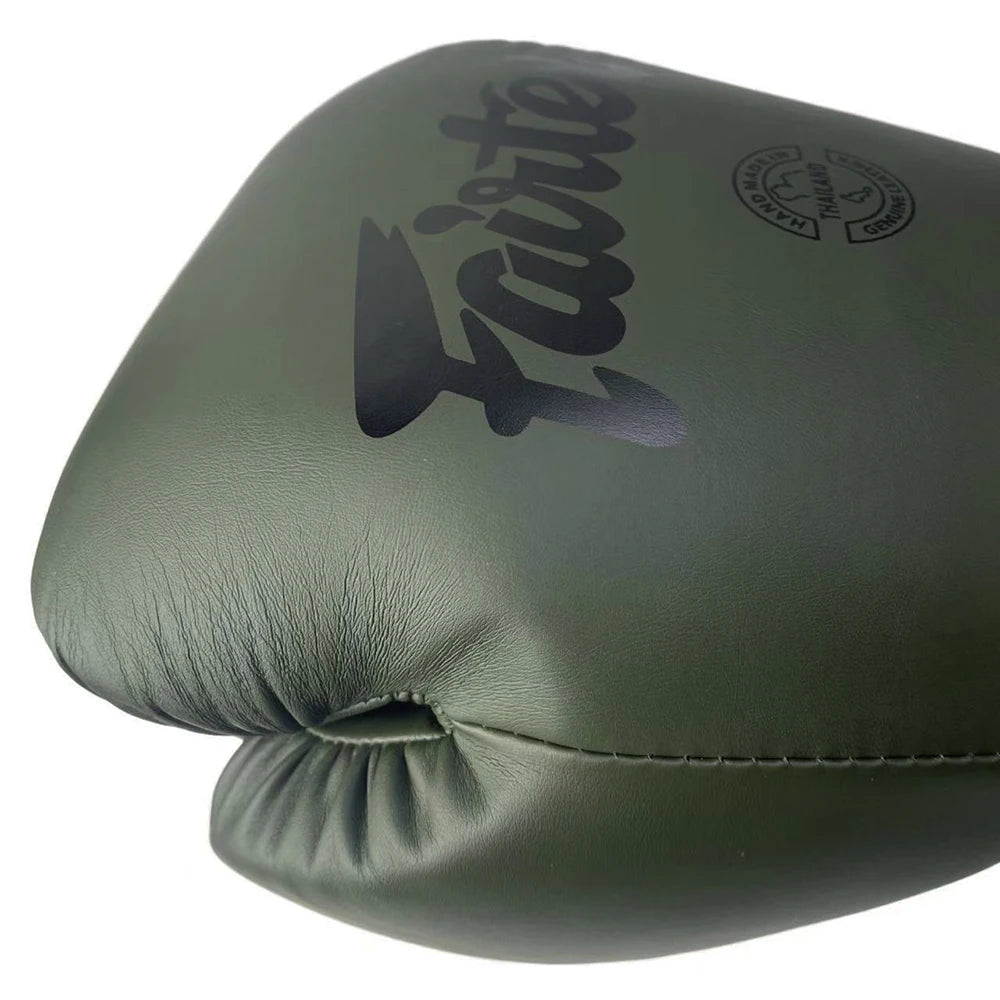 Unisex PU Boxing Gloves With Wrist Support And Shock Absorption