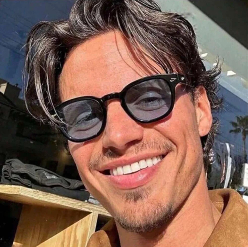 JNPCXI Retro Round Sunglasses UV400 Rivet Style